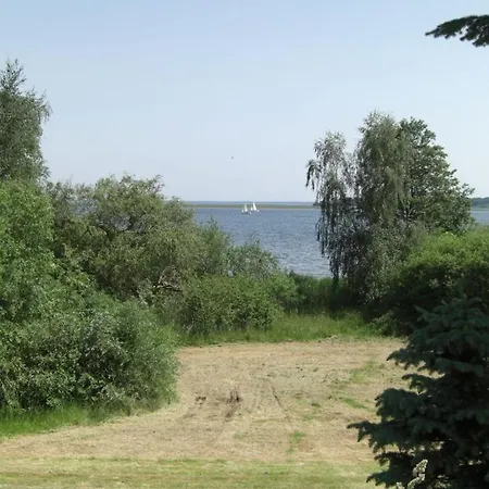 Ground-floor In Mueritz Vakantiehuis *